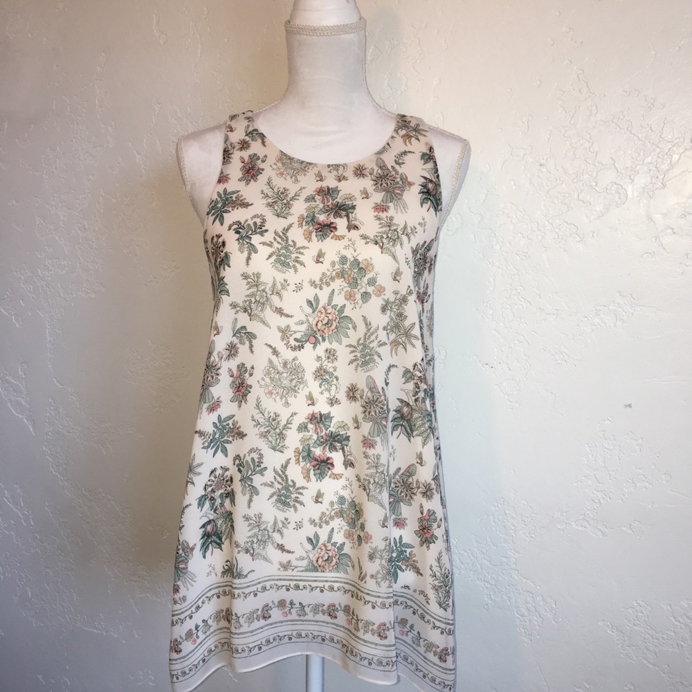 🌸🌸Max Studio dress top. Sleeveless. Lined🌸🌸